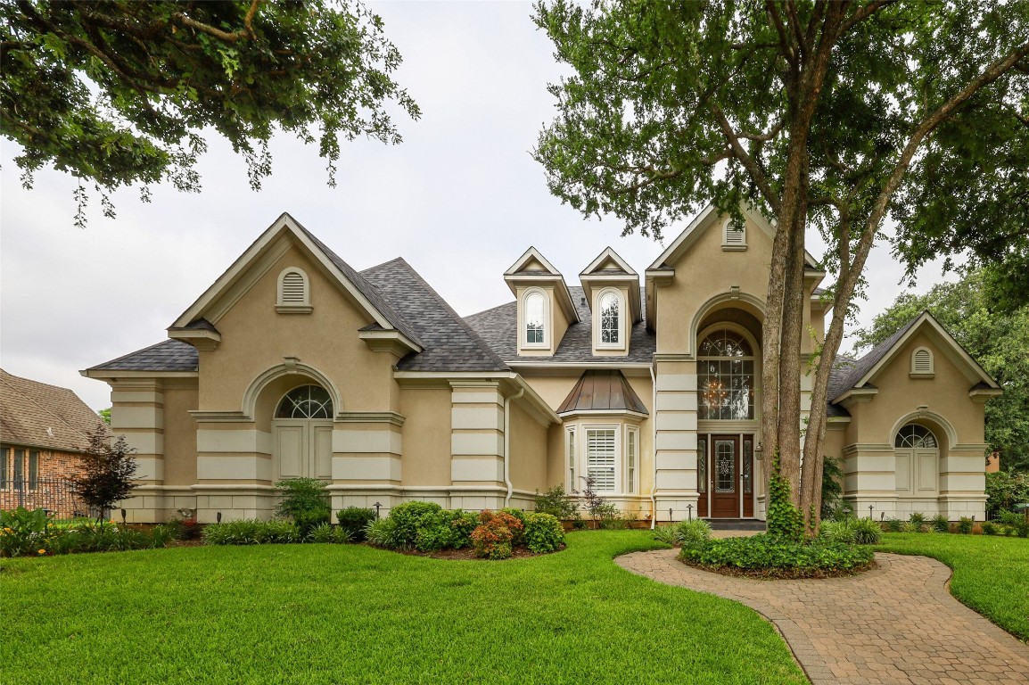 1812 O Henry Court Arlington TX 76006