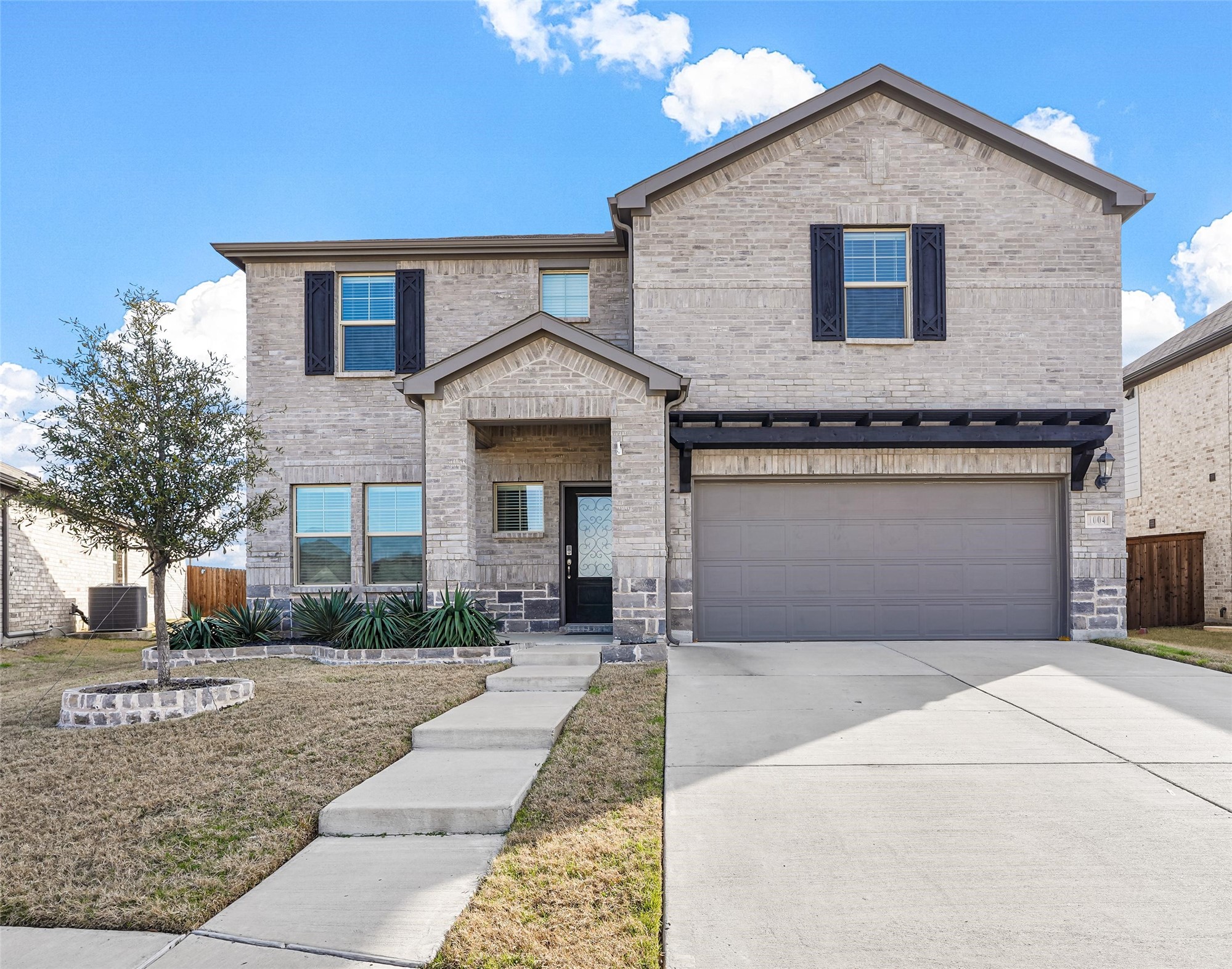 1004 Mamavic Lane Royse City TX 75189