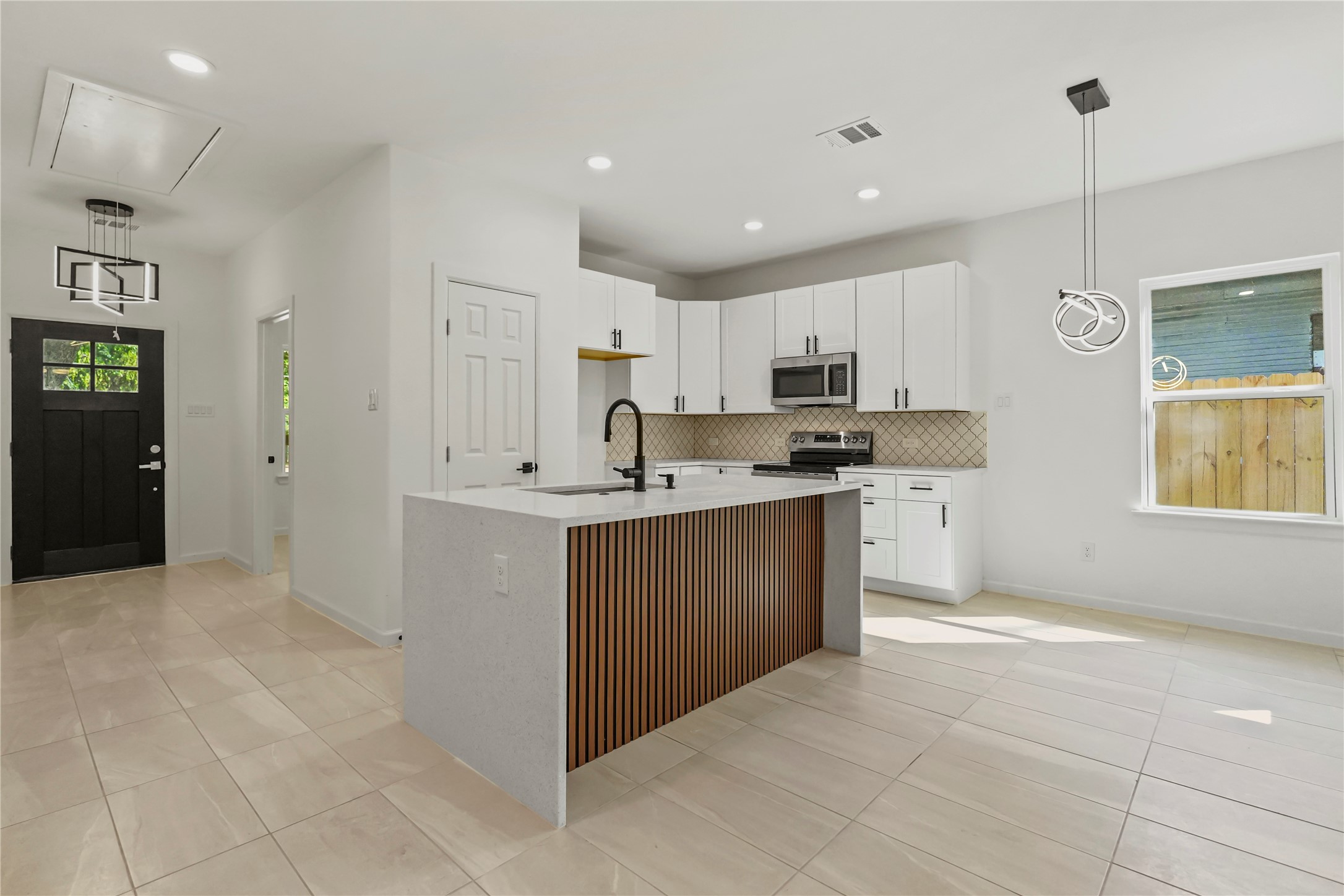 2227 Stoneman Street Dallas TX 75215
