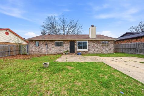 905 Brookhaven Drive Lancaster TX 75134
