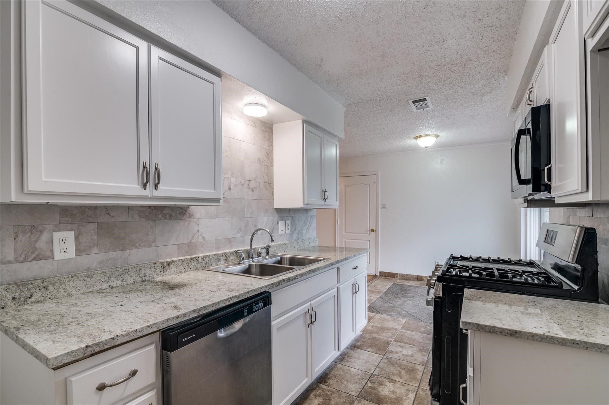 1638 Evergreen Drive Mesquite TX 75149