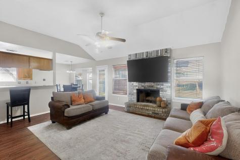 107 Catie Lane Joshua TX 76058