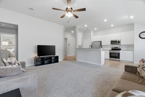 1106 Holly Street Cleburne TX 76033