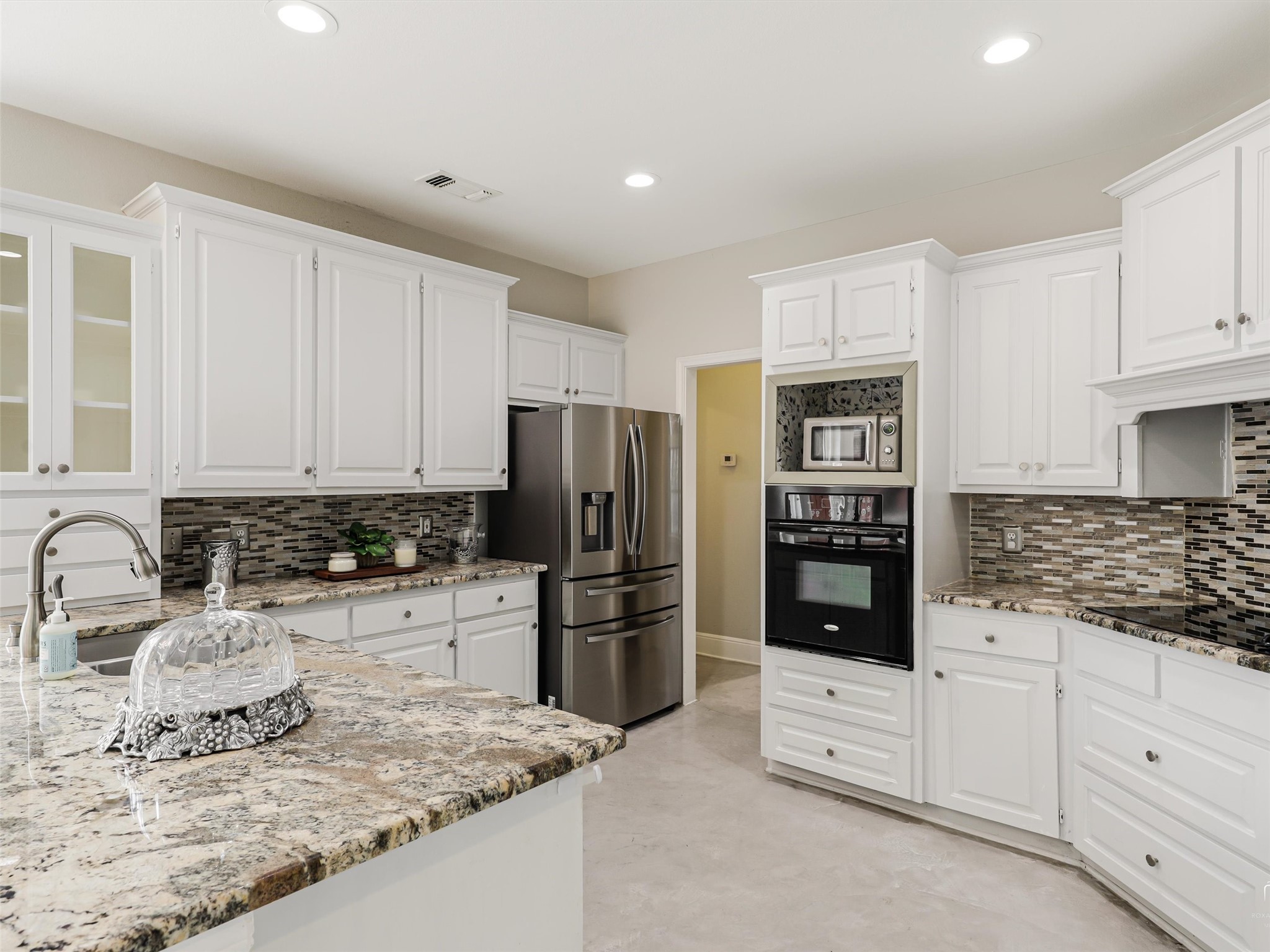 2141 Ironside Drive Plano TX 75075