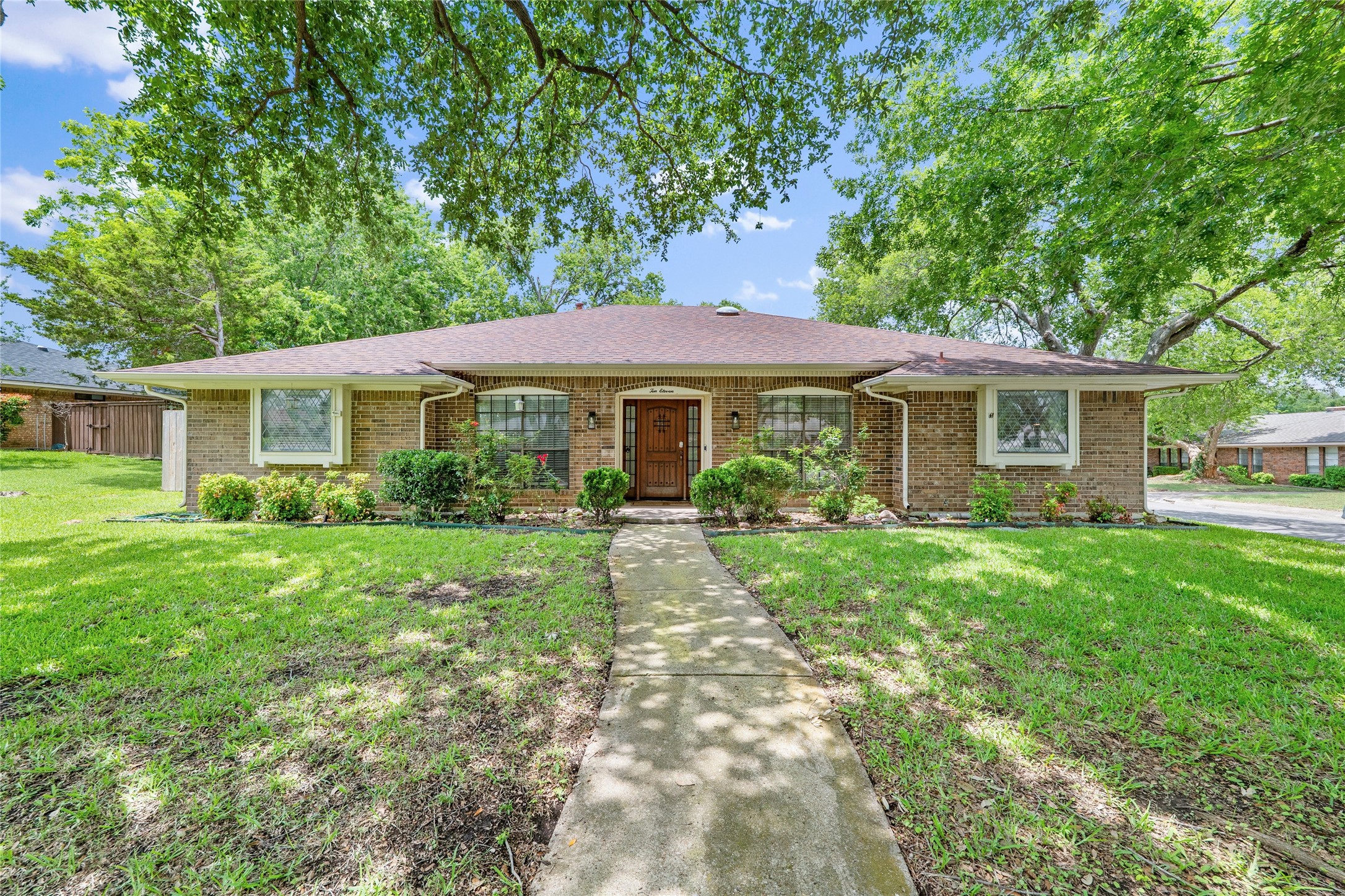 1011 Plateau Drive Duncanville TX 75116