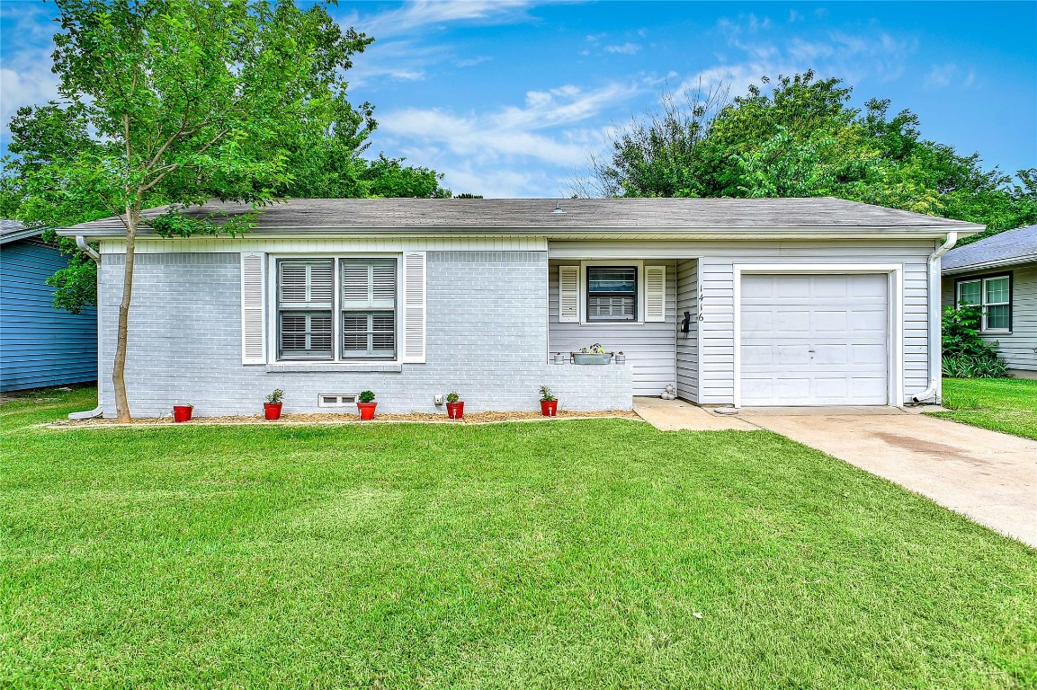1416 N Highland Avenue Sherman TX 75092