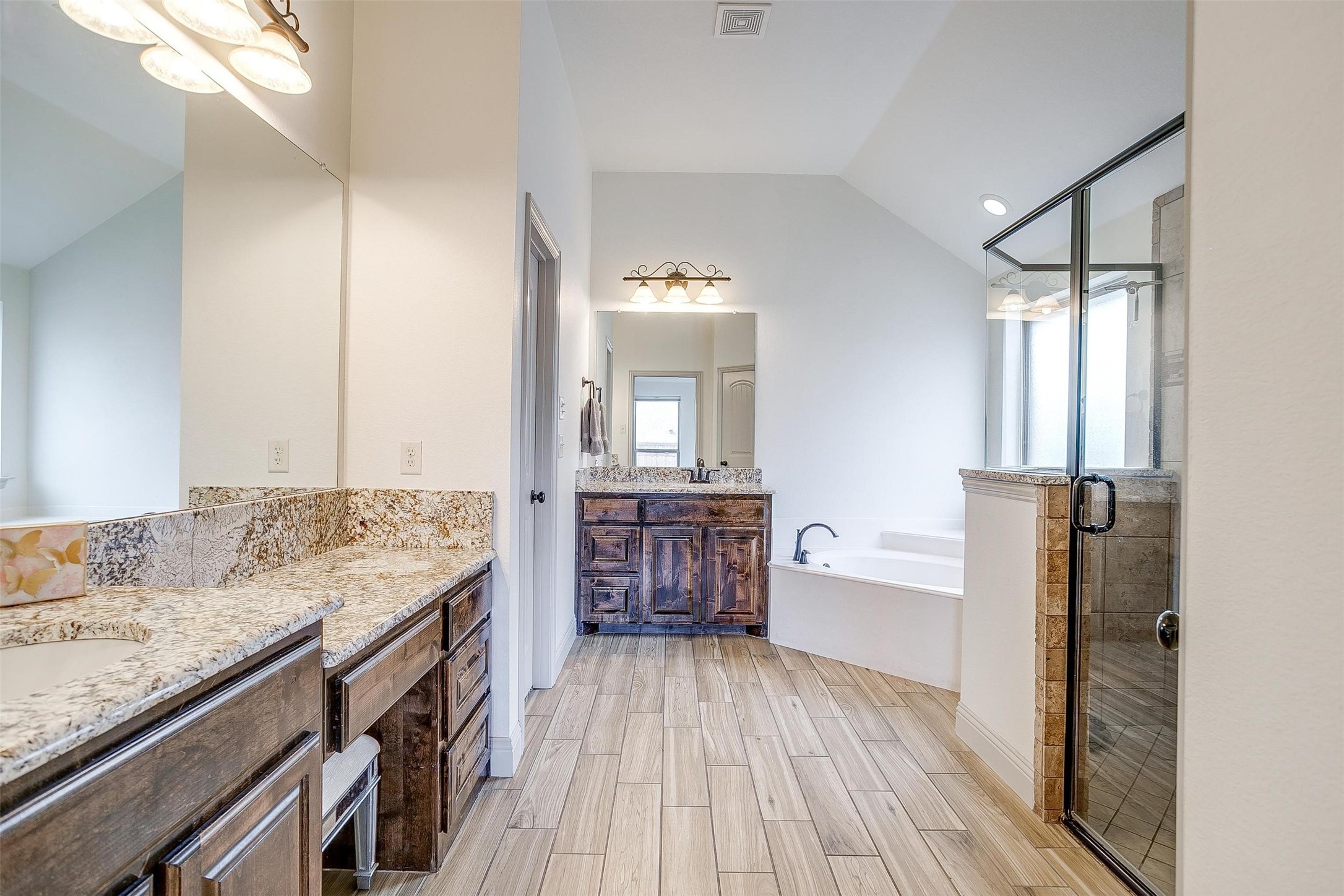 7233 Prestwick Terrace Benbrook TX 76126