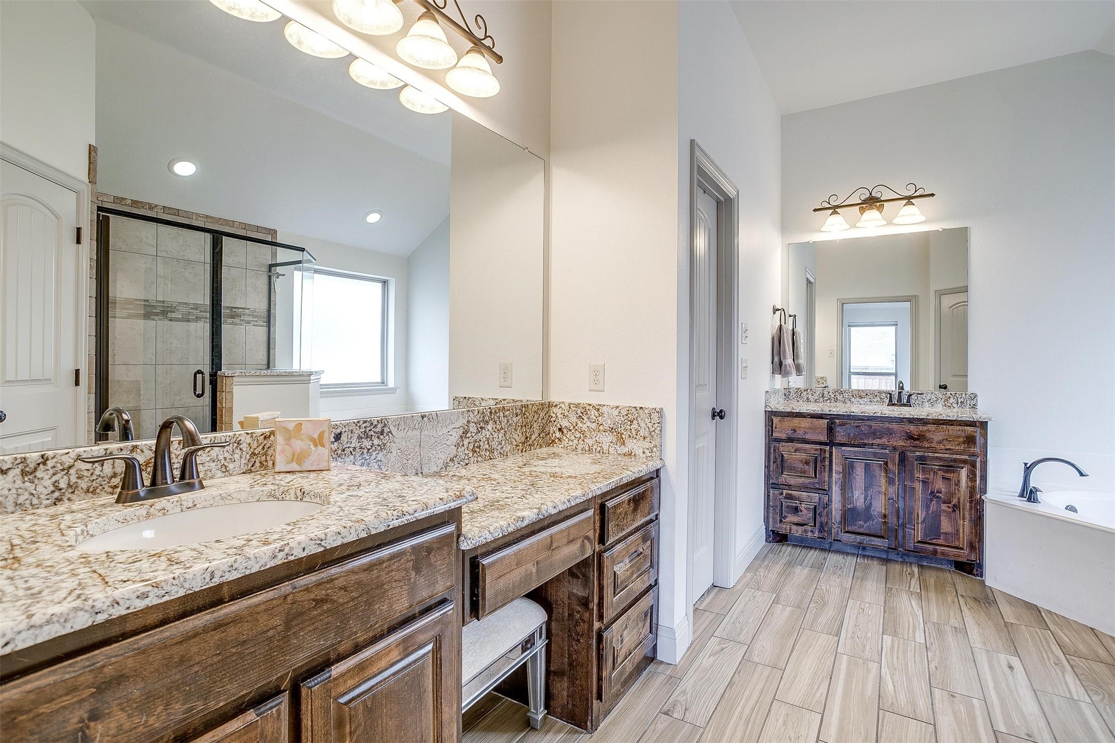 7233 Prestwick Terrace Benbrook TX 76126