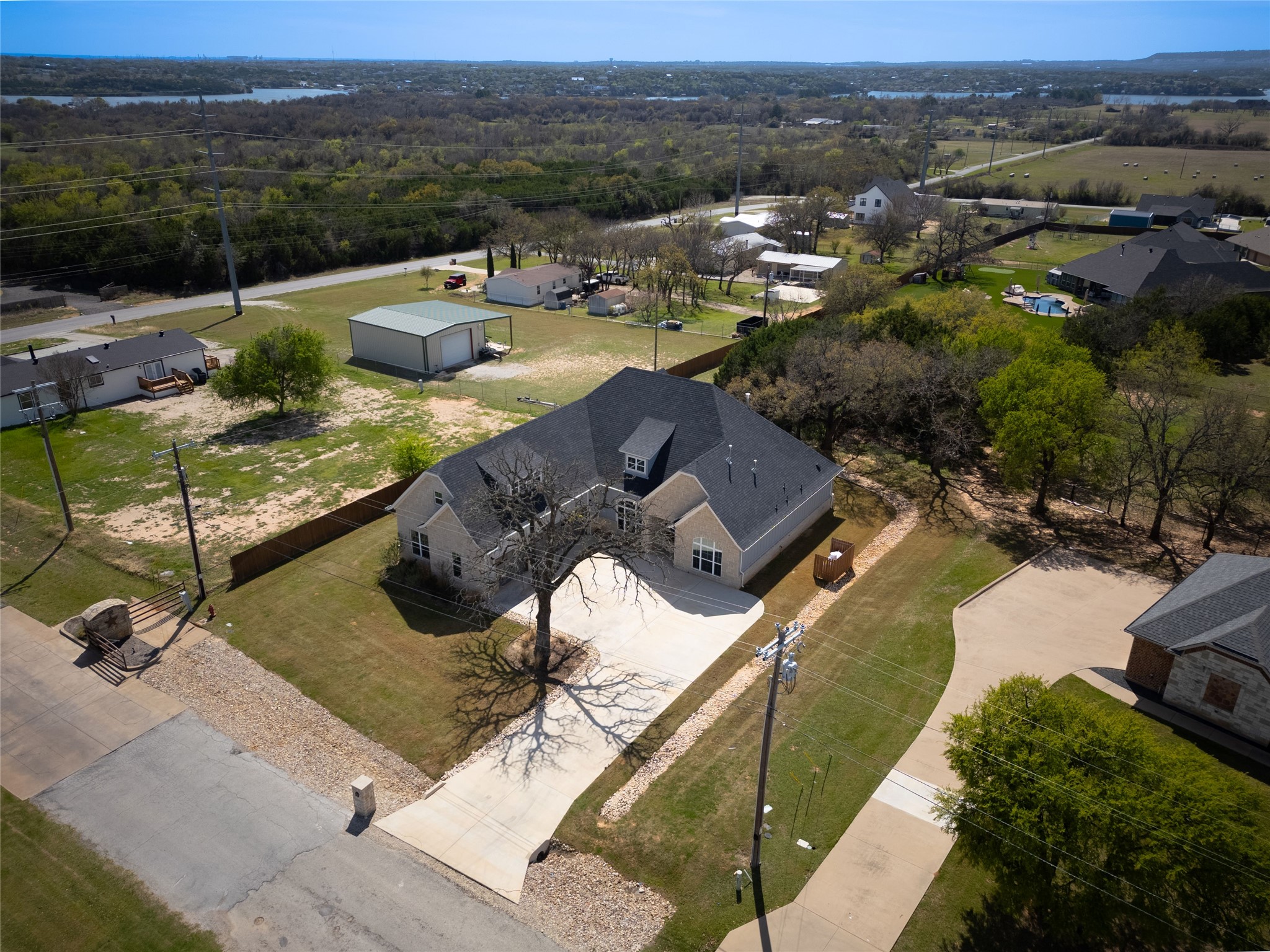 4028 Pinnacle Ridge Granbury TX 76049