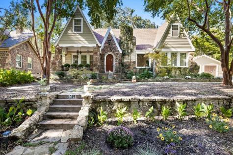 1019 Sarasota Circle Dallas TX 75223