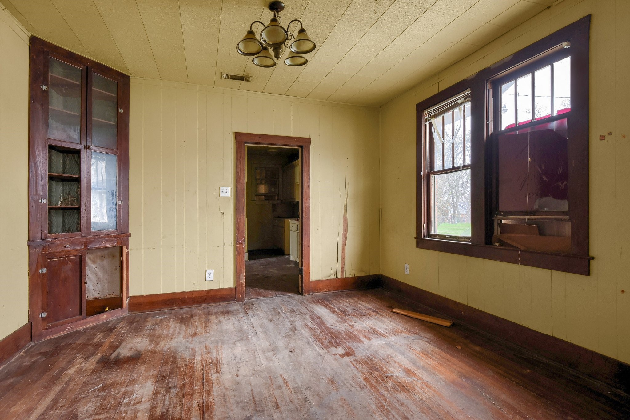 802 E Jones Street Sherman TX 75090