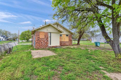 802 E Jones Street Sherman TX 75090