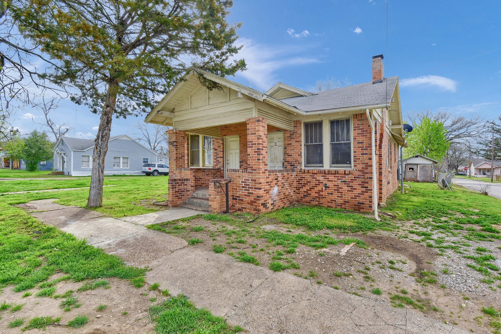 802 E Jones Street Sherman TX 75090