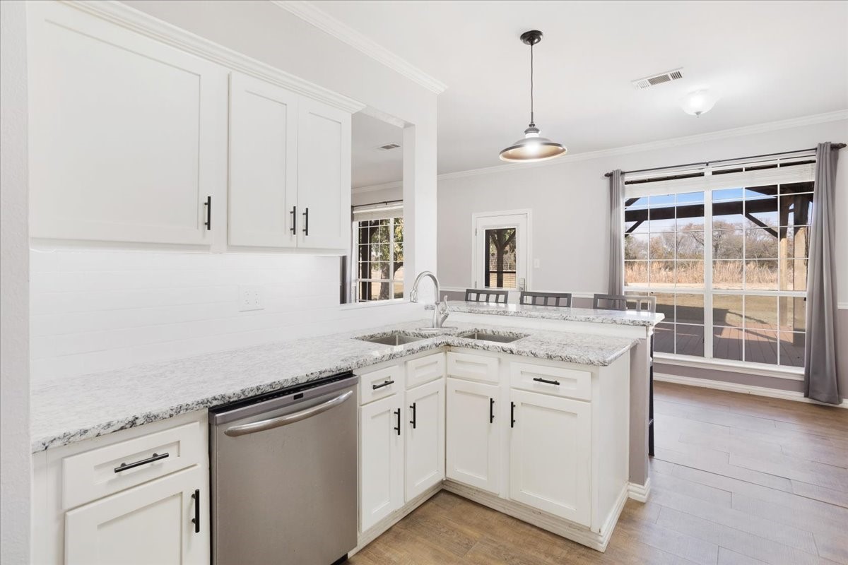 109 Meadowview Circle Van Alstyne TX 75495