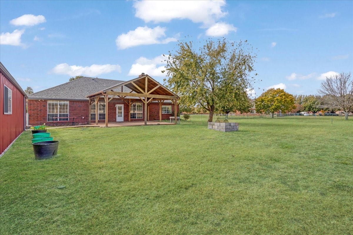 109 Meadowview Circle Van Alstyne TX 75495