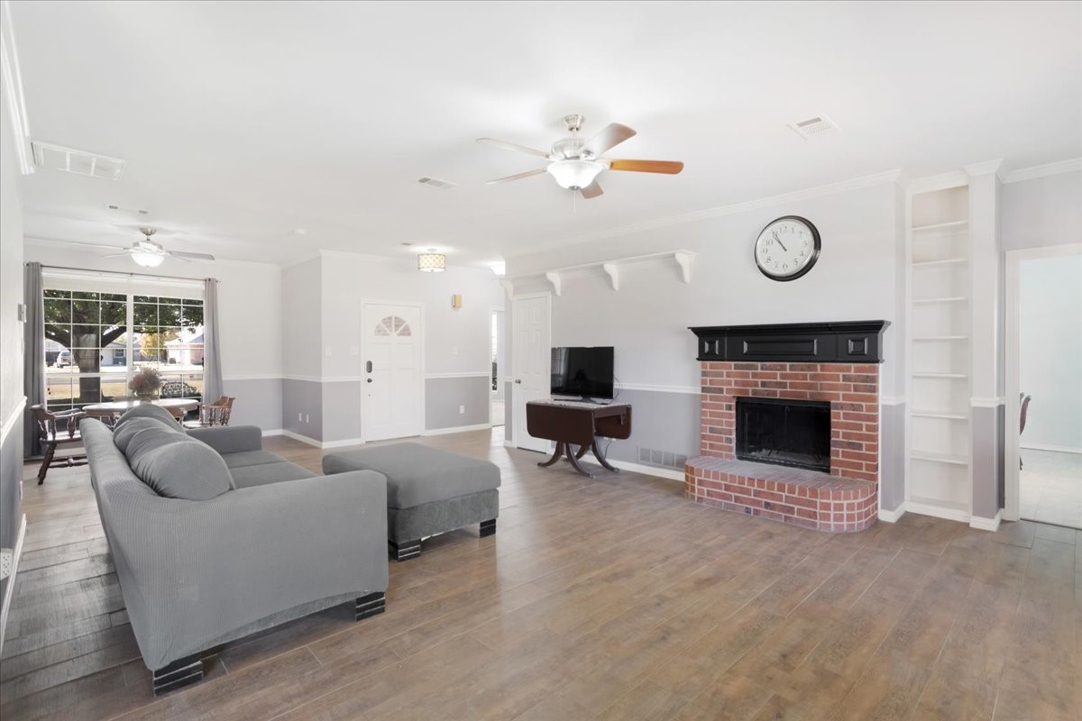 109 Meadowview Circle Van Alstyne TX 75495