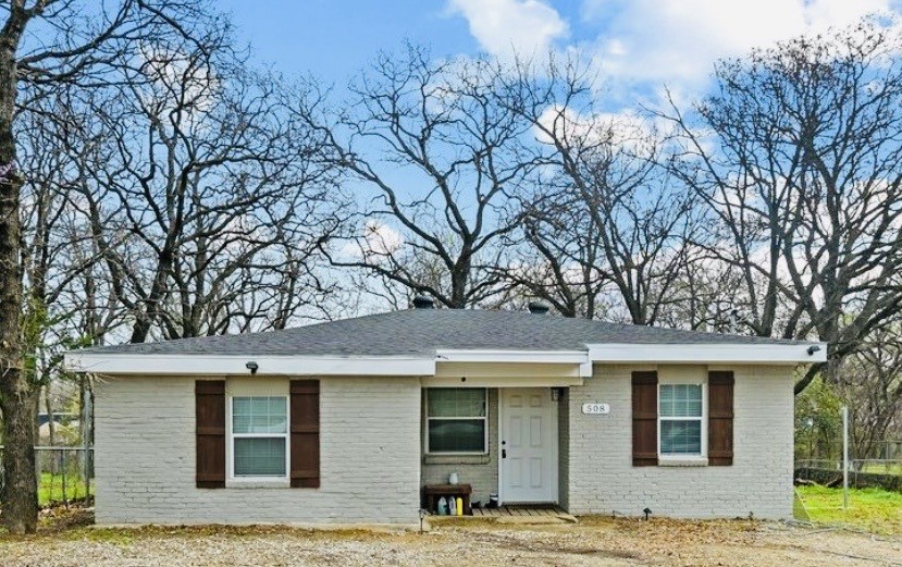 508 N Dick Price Road Kennedale TX 76060