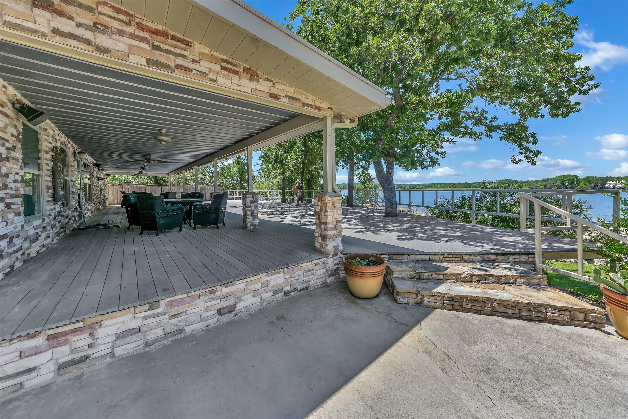 566 Selma Road Bowie TX 76230