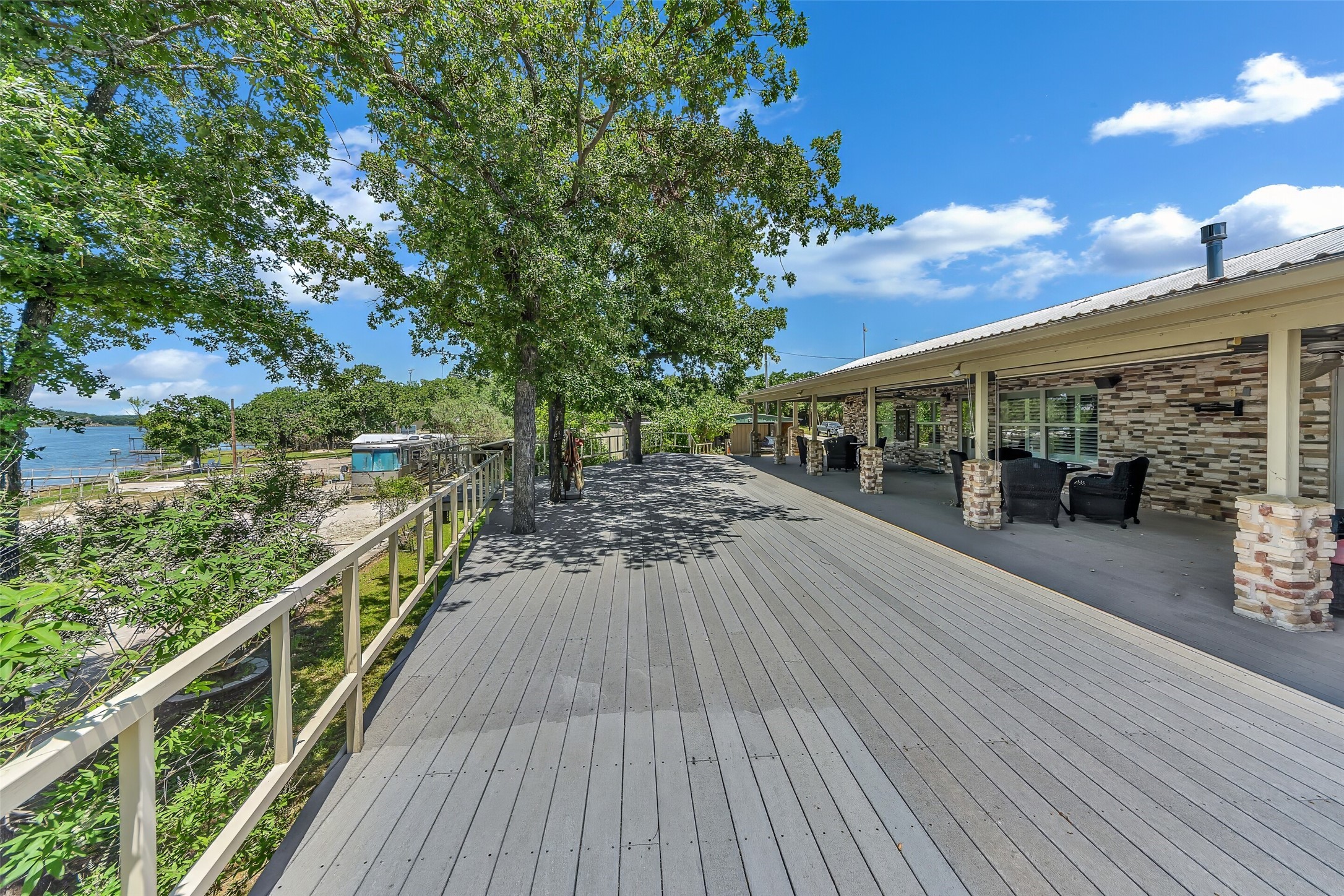 566 Selma Road Bowie TX 76230