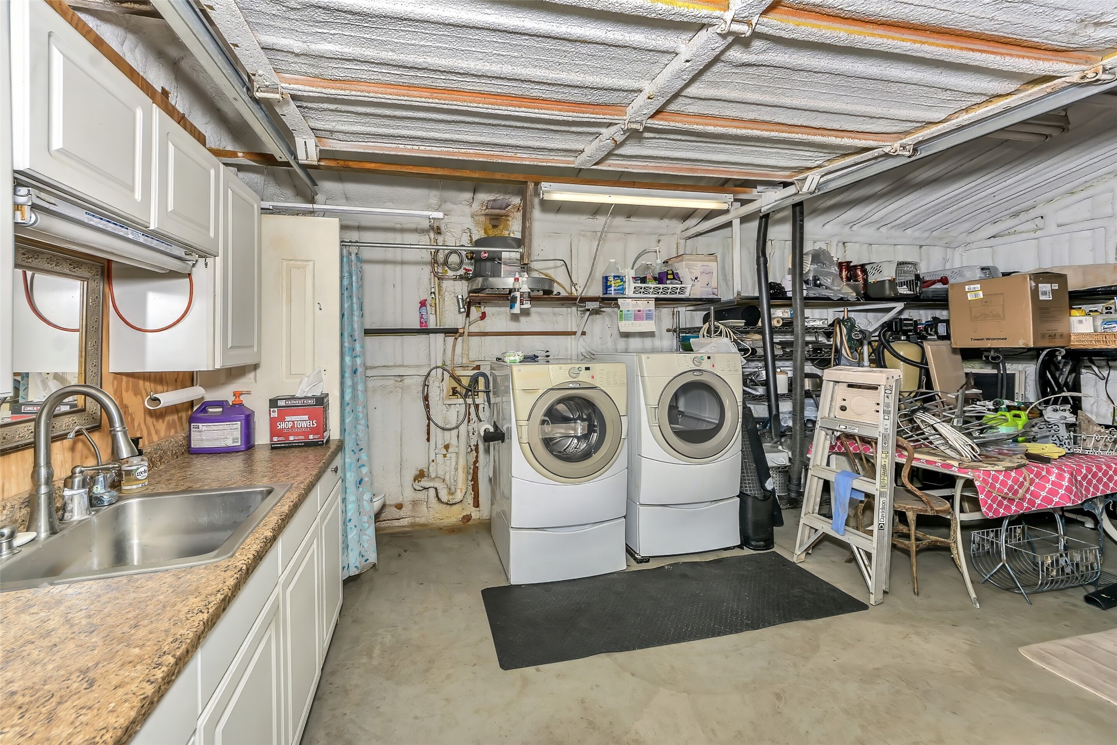 566 Selma Road Bowie TX 76230