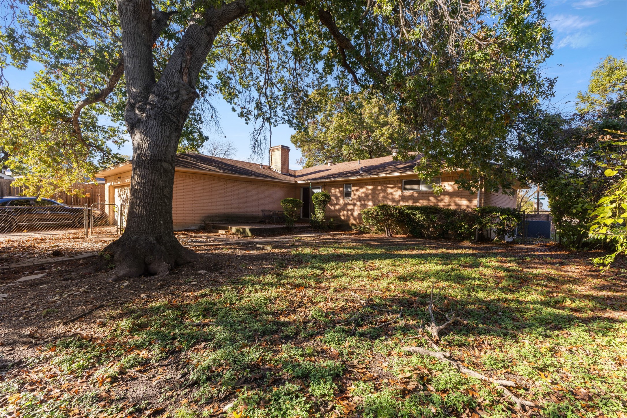 3706 Kimballdale Drive Dallas TX 75233