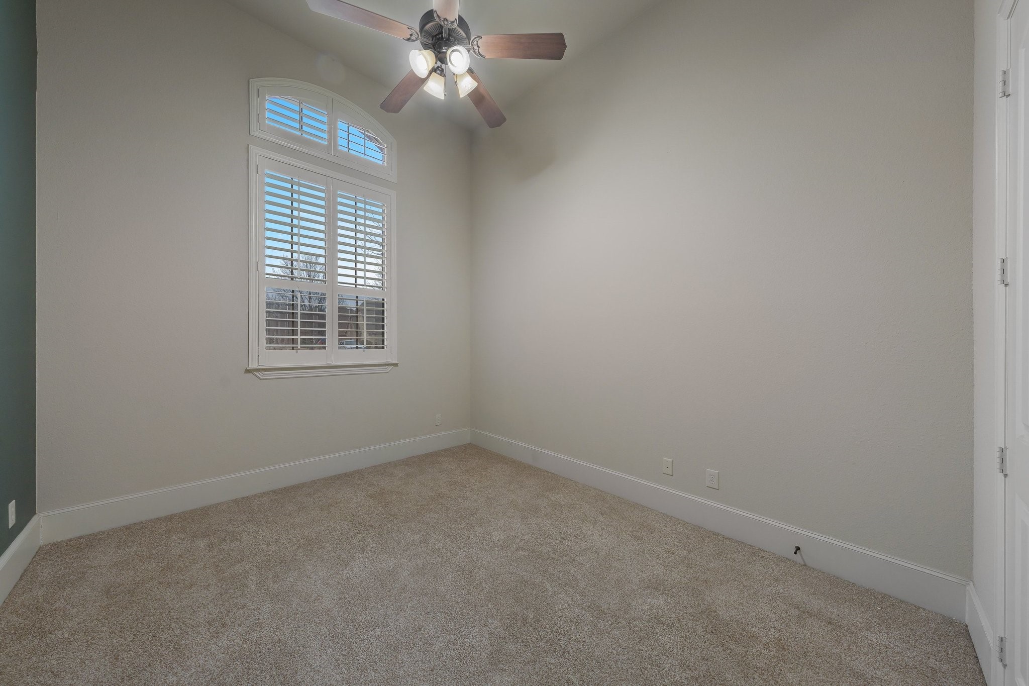 109 Meadowlands Drive Denton TX 76210