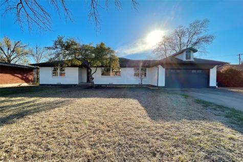 635 W Ridgewood Drive Garland TX 75041