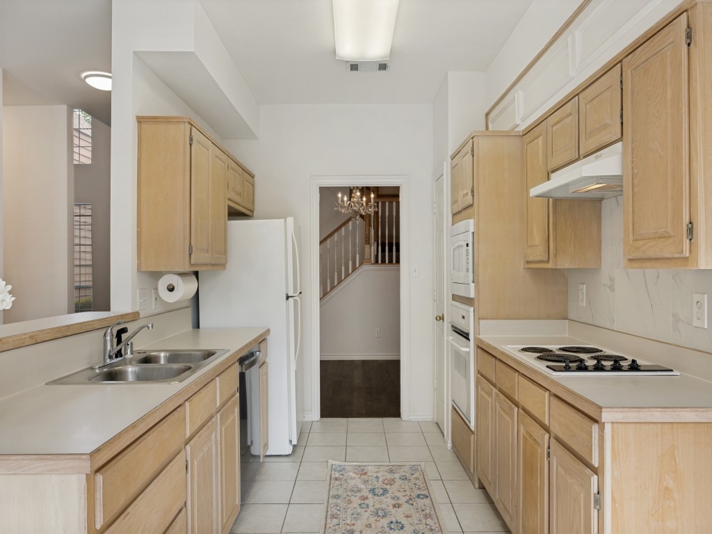 8602 Brittania Way Dallas TX 75243