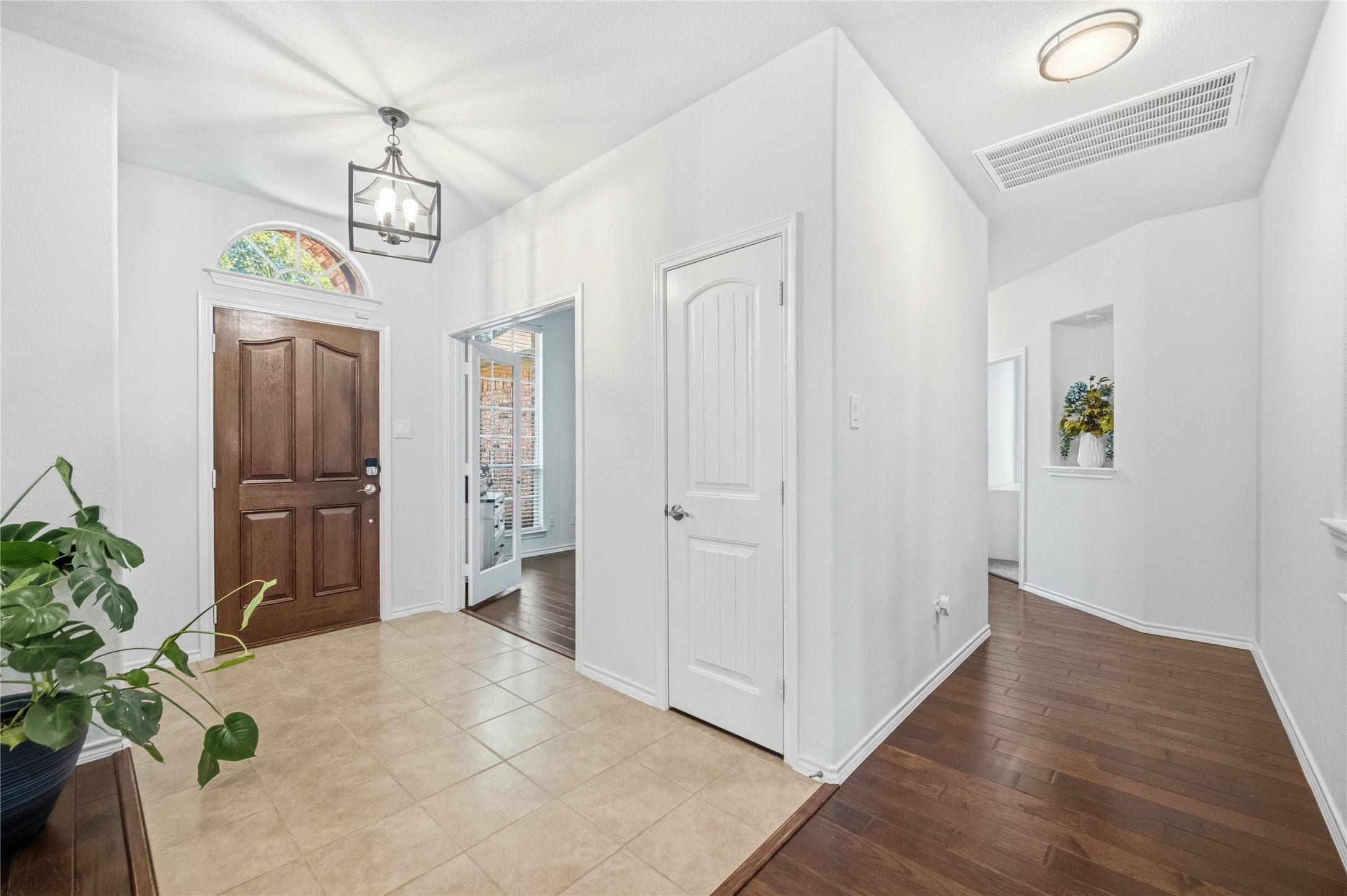 2105 Stoney Gorge Fort Worth TX 76177