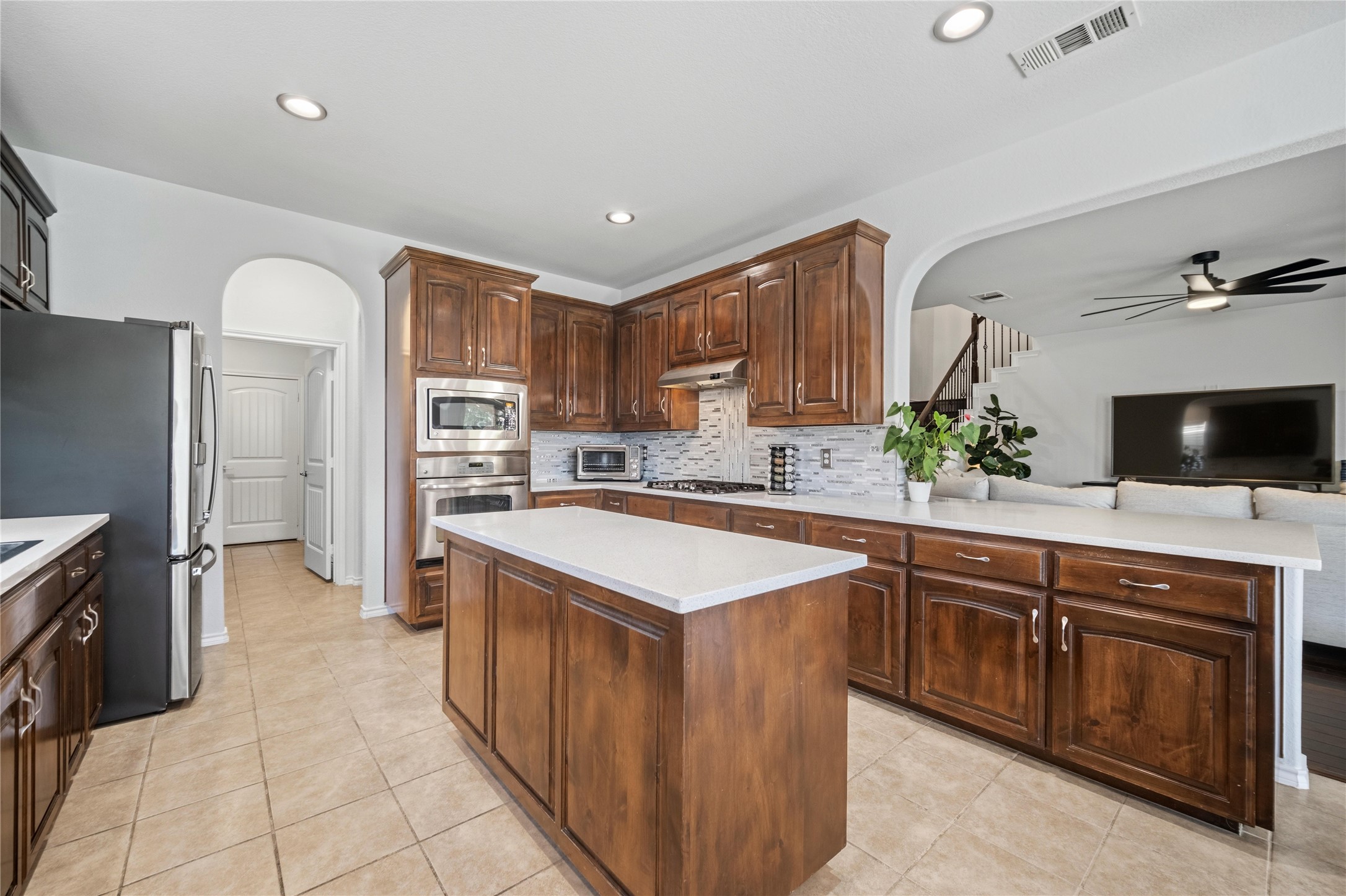 2105 Stoney Gorge Fort Worth TX 76177