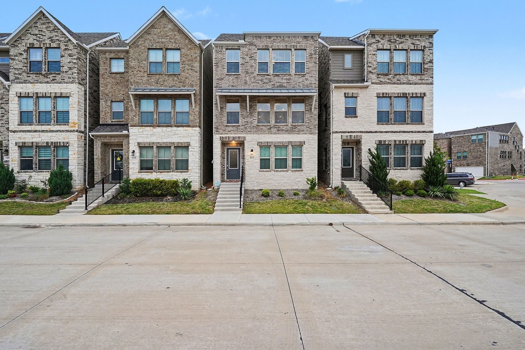 213 Settlers Way Euless TX 76040