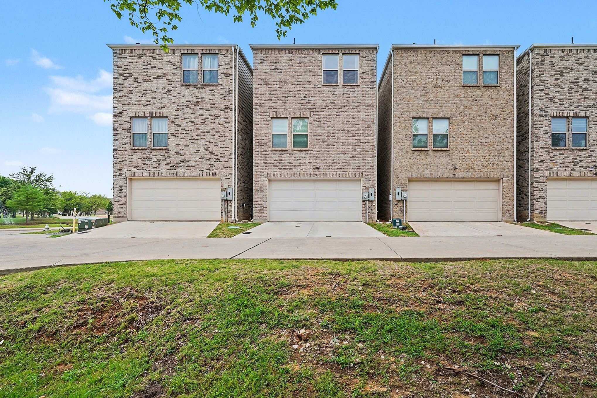 213 Settlers Way Euless TX 76040