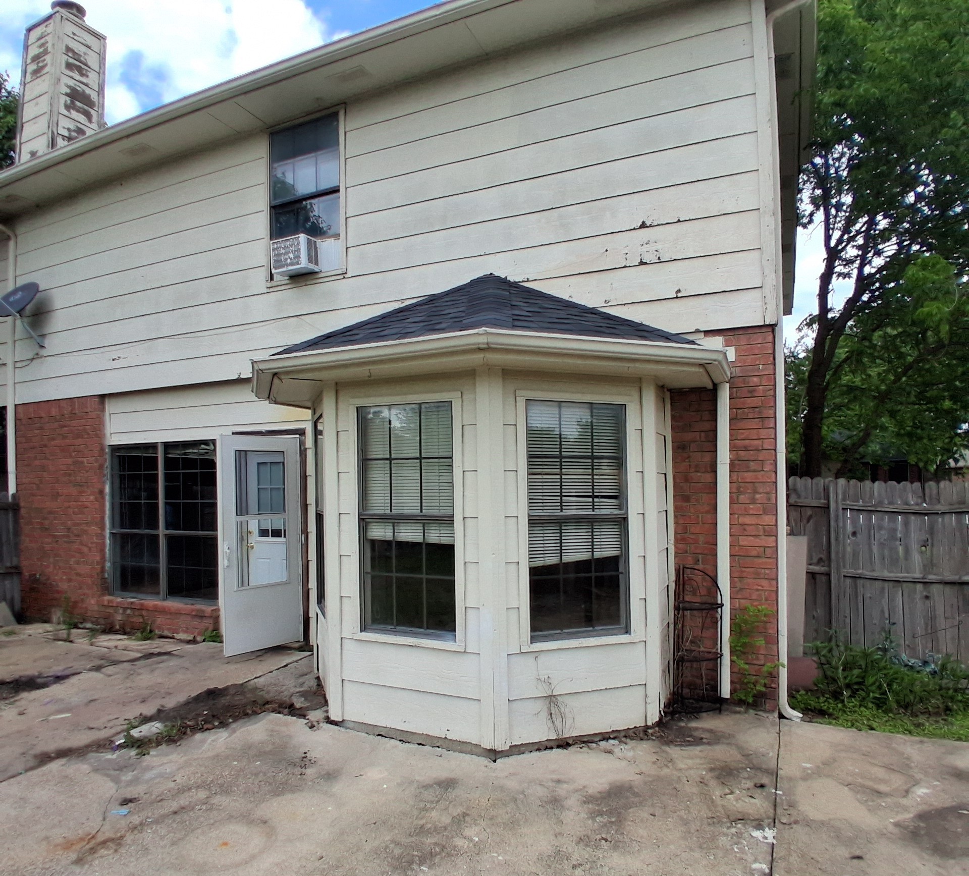 2215 Stillwater Drive Mesquite TX 75181