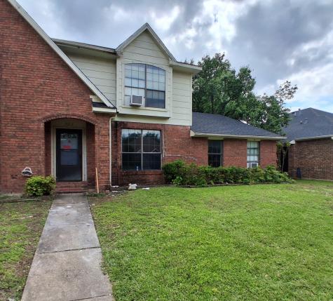 2215 Stillwater Drive Mesquite TX 75181