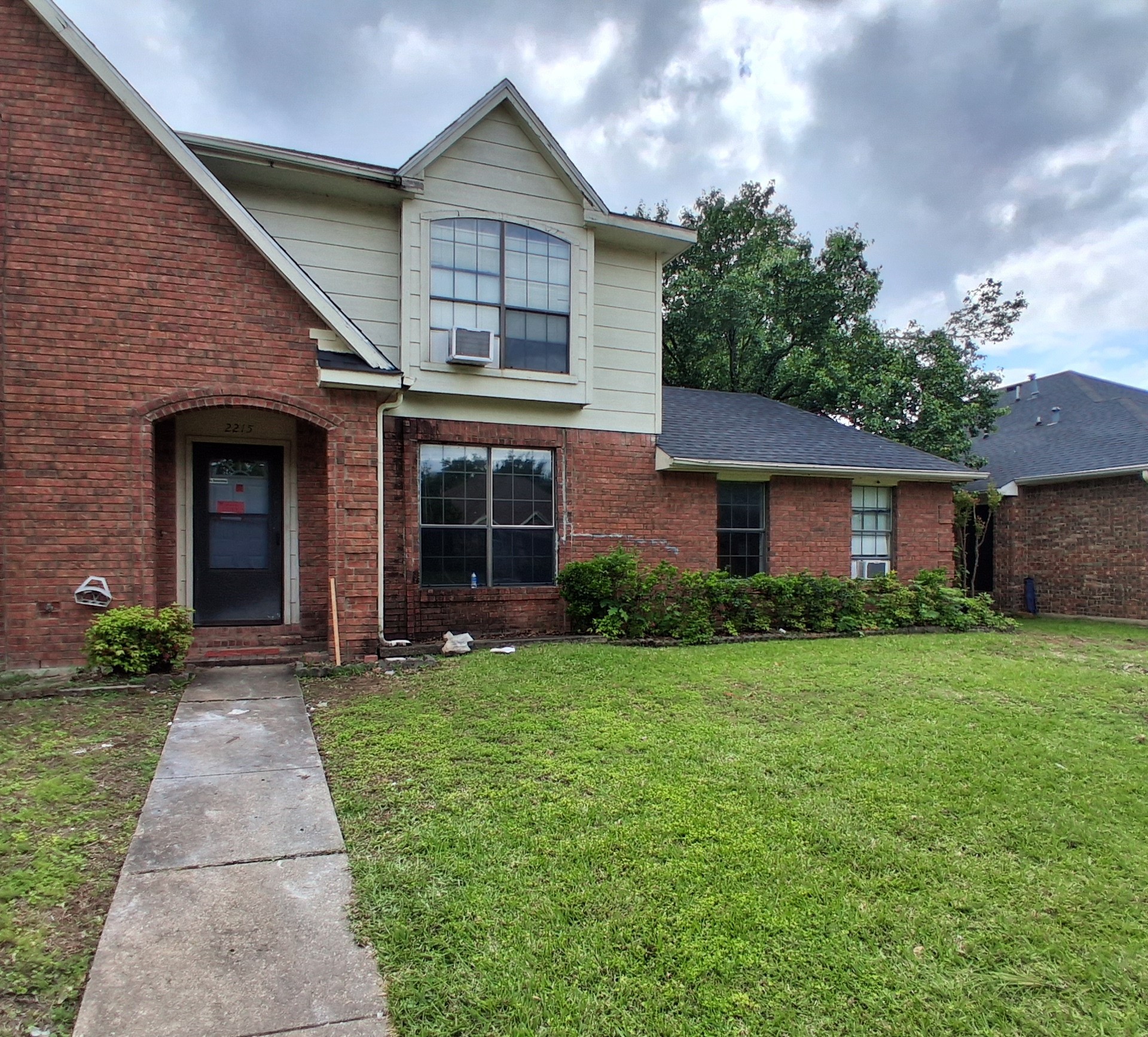 2215 Stillwater Drive Mesquite TX 75181