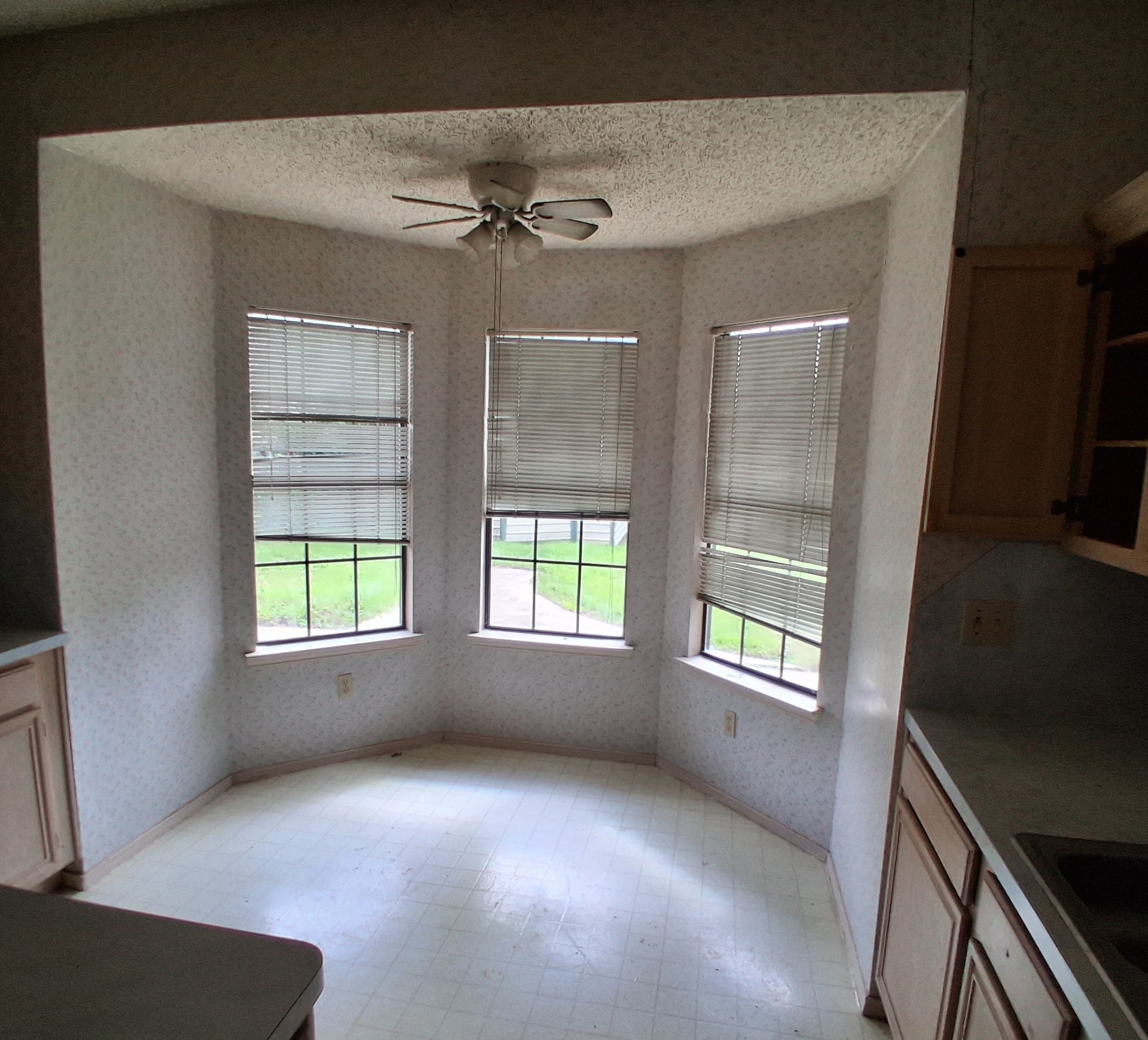 2215 Stillwater Drive Mesquite TX 75181