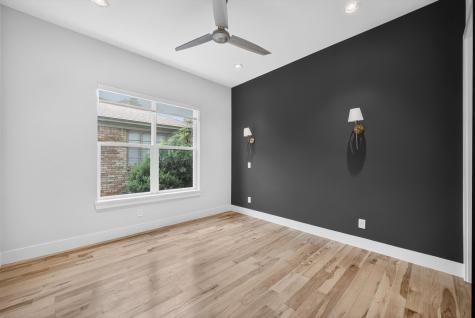 5525 Winton Street Dallas TX 75206