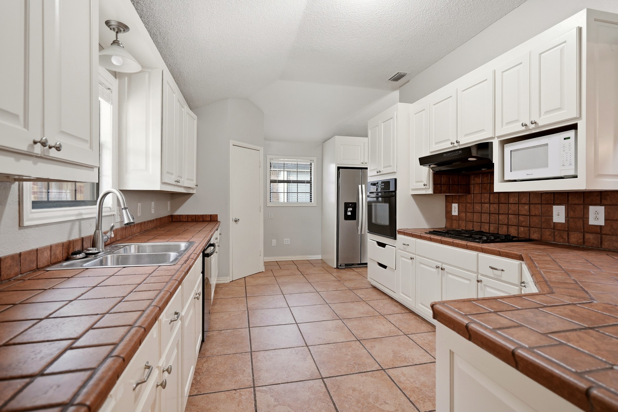 602 Brittany Drive Mesquite TX 75150