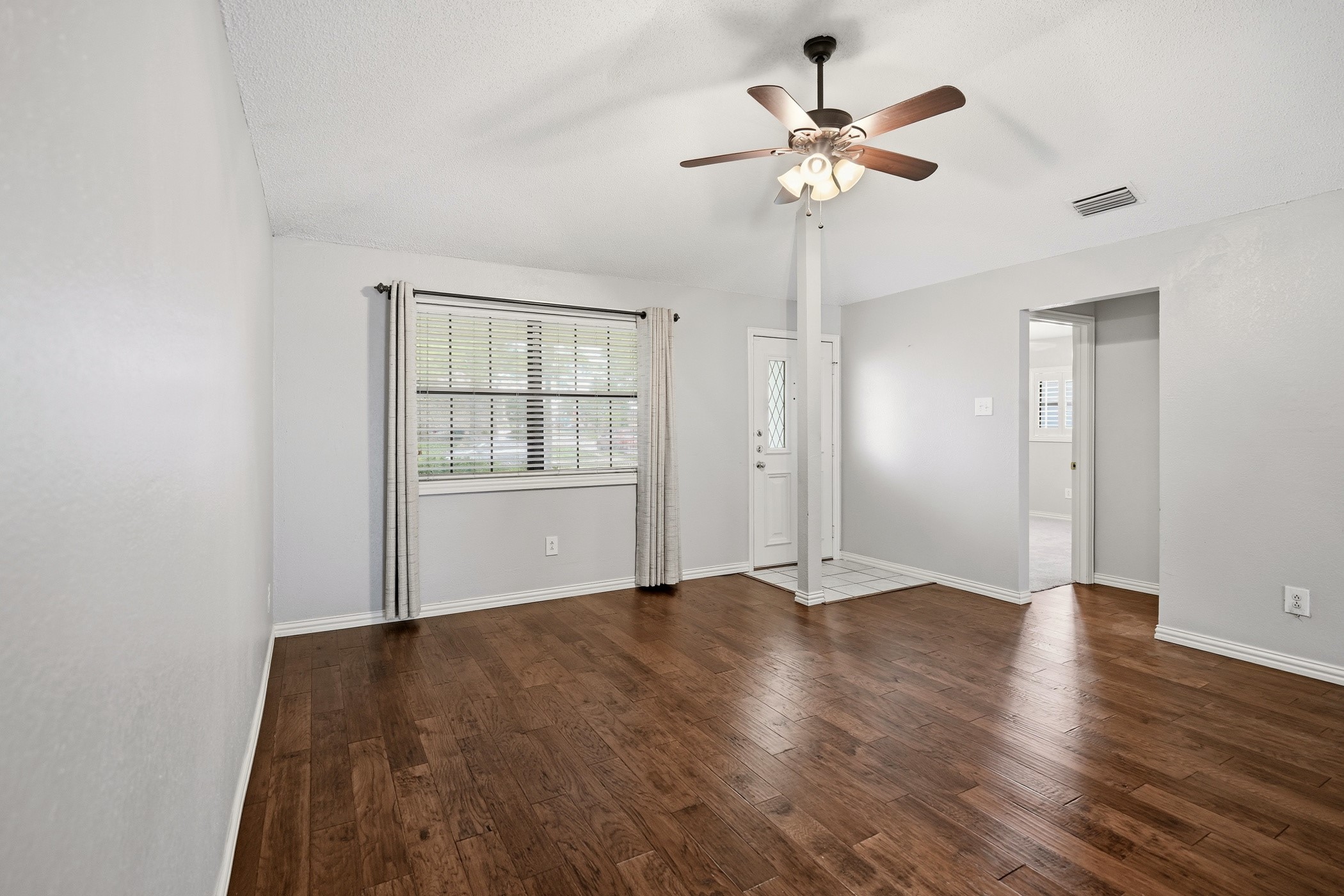 602 Brittany Drive Mesquite TX 75150