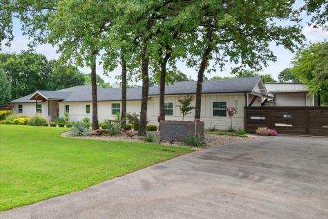 5730 Woodvine Court Fort Worth TX 76140