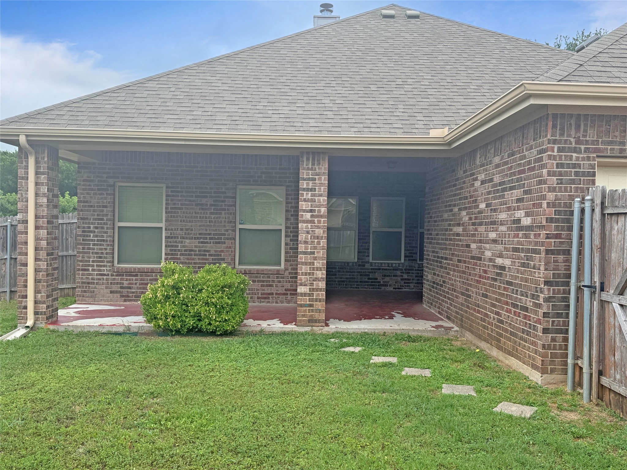 421 Sunnyside Lane Red Oak TX 75154