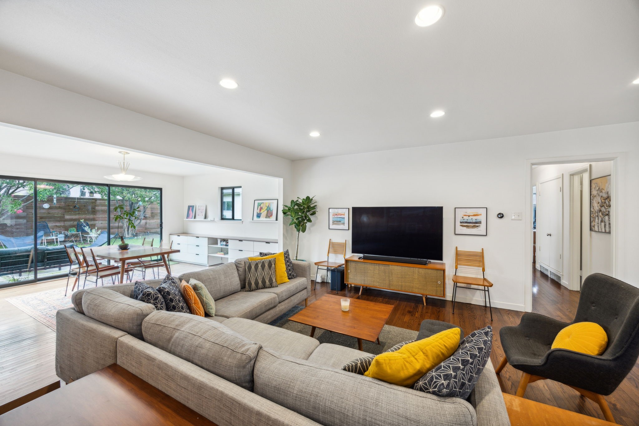 8648 Rolling Rock Lane Dallas TX 75238