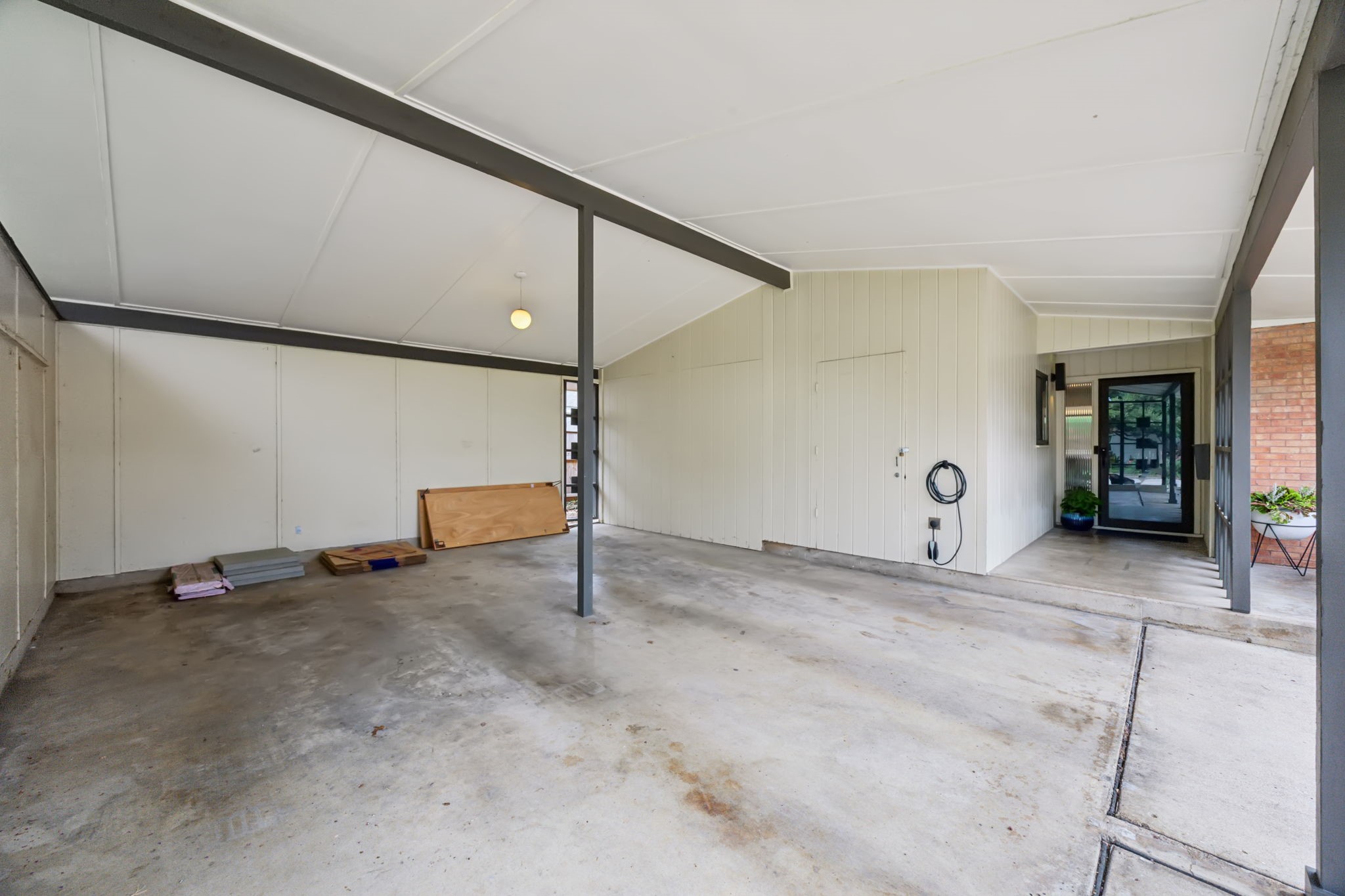 8648 Rolling Rock Lane Dallas TX 75238