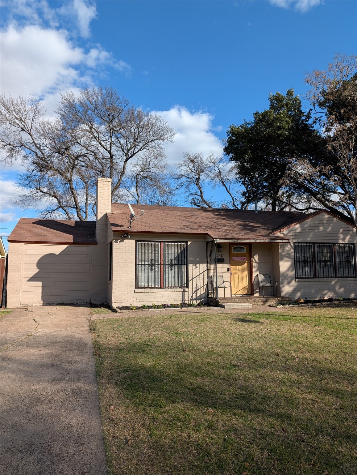 2748 S Llewellyn Avenue Dallas TX 75224