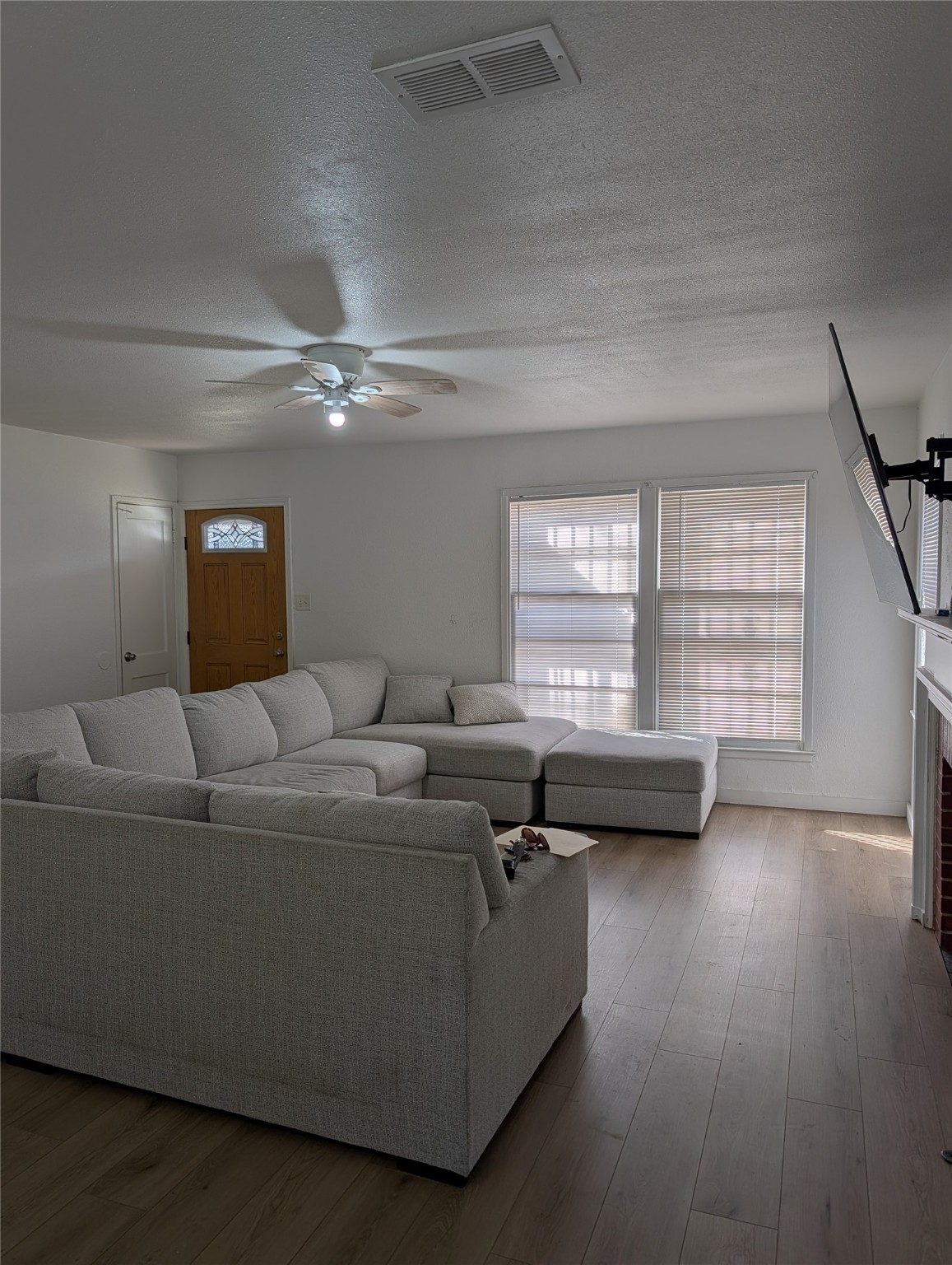 2748 S Llewellyn Avenue Dallas TX 75224