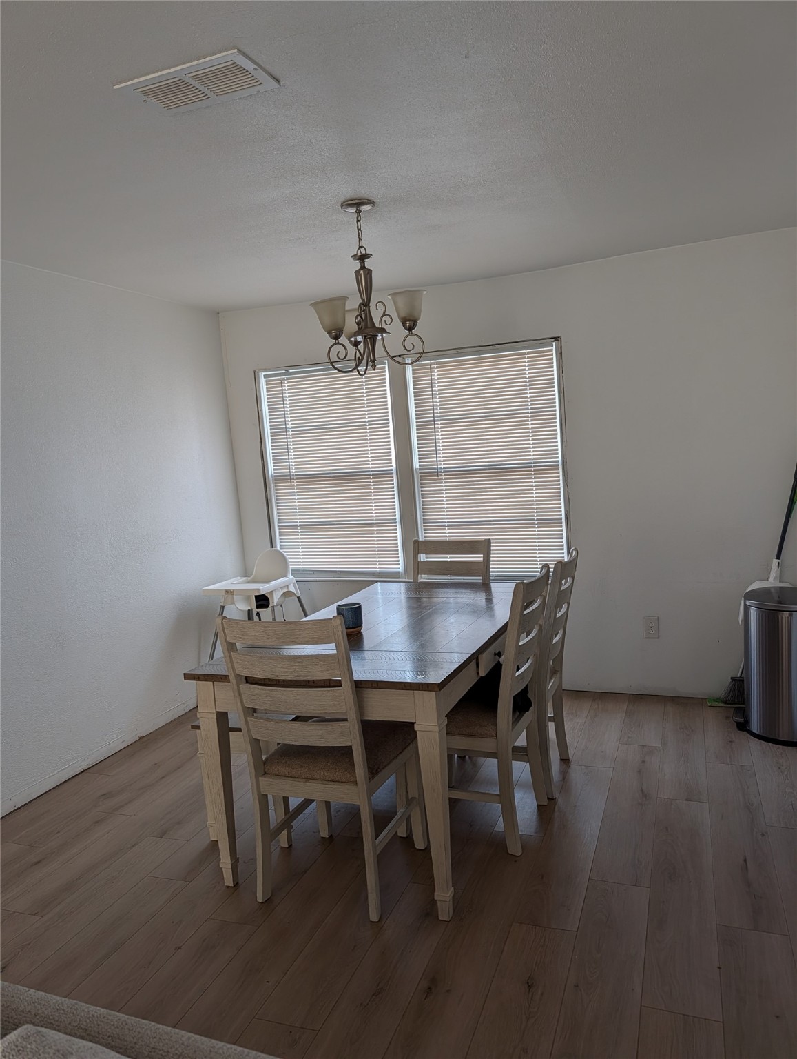 2748 S Llewellyn Avenue Dallas TX 75224