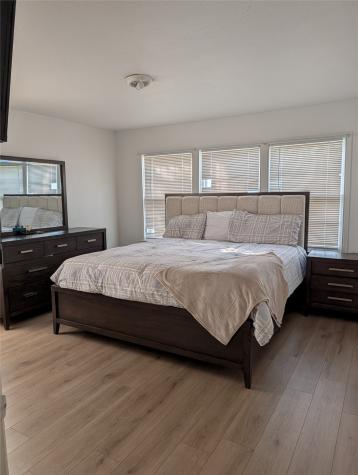 2748 S Llewellyn Avenue Dallas TX 75224