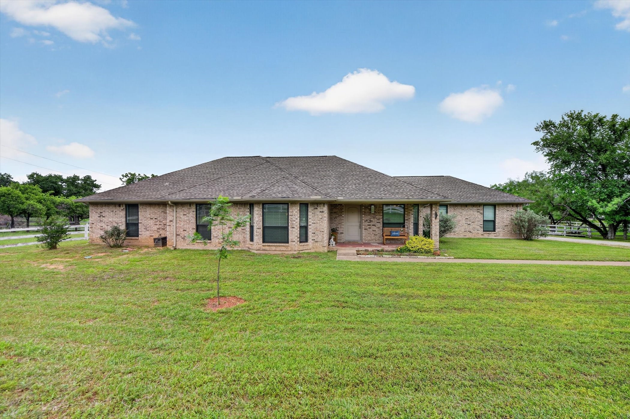 951 Ridgewood Circle Bartonville TX 76226