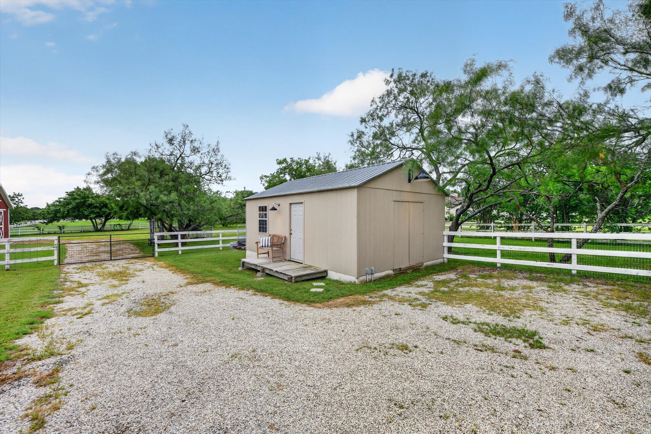 951 Ridgewood Circle Bartonville TX 76226