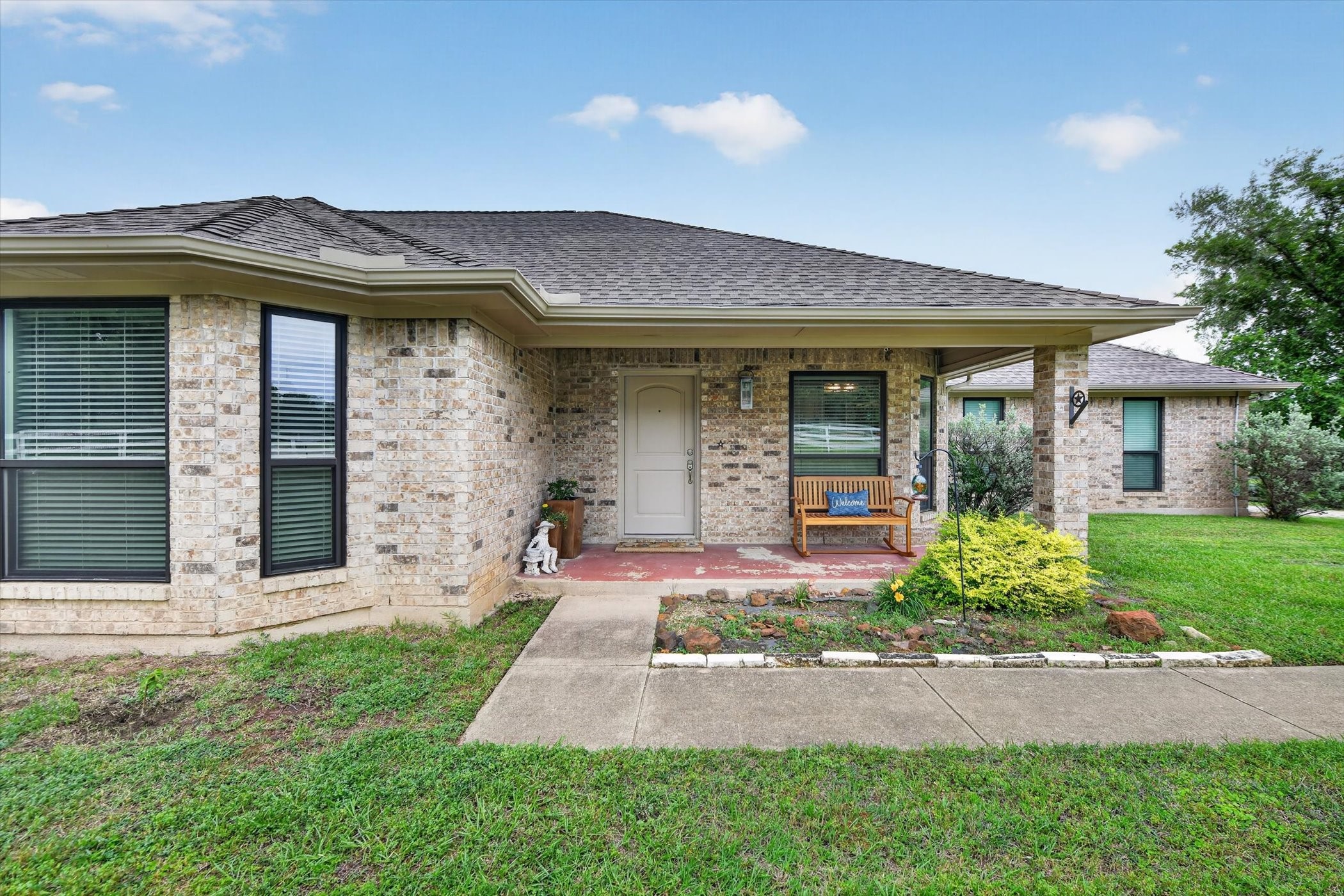 951 Ridgewood Circle Bartonville TX 76226
